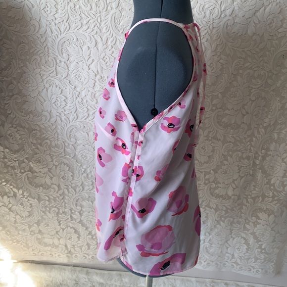 ❌SOLD❌Cabi Floral Pink Tank Top - Picture 4 of 6
